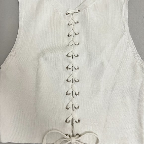ZARA Lace Up Front Sleeveless Ribbed Knit Crop Top Small White - Picture 3 of 5